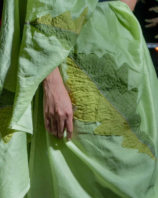 GREEN LEAVES - Image 6