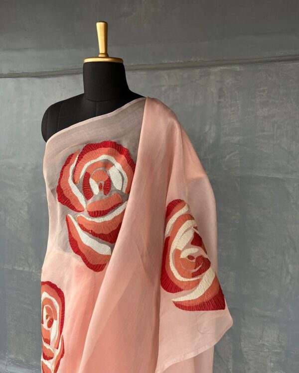 TUDOR ROSE - Image 5