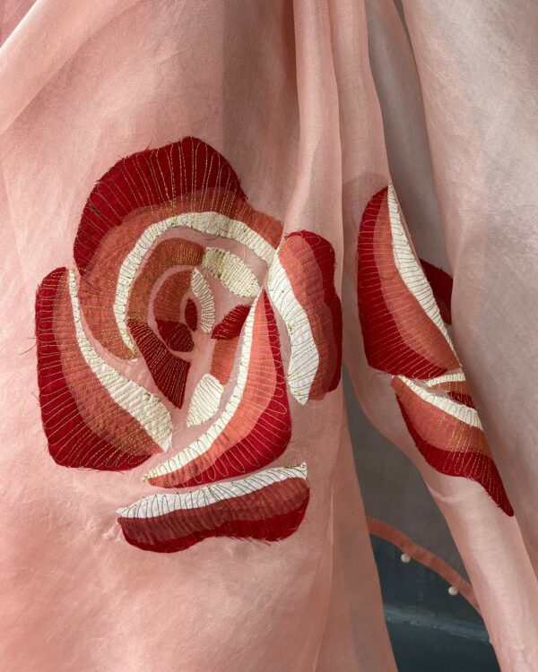 TUDOR ROSE - Image 4