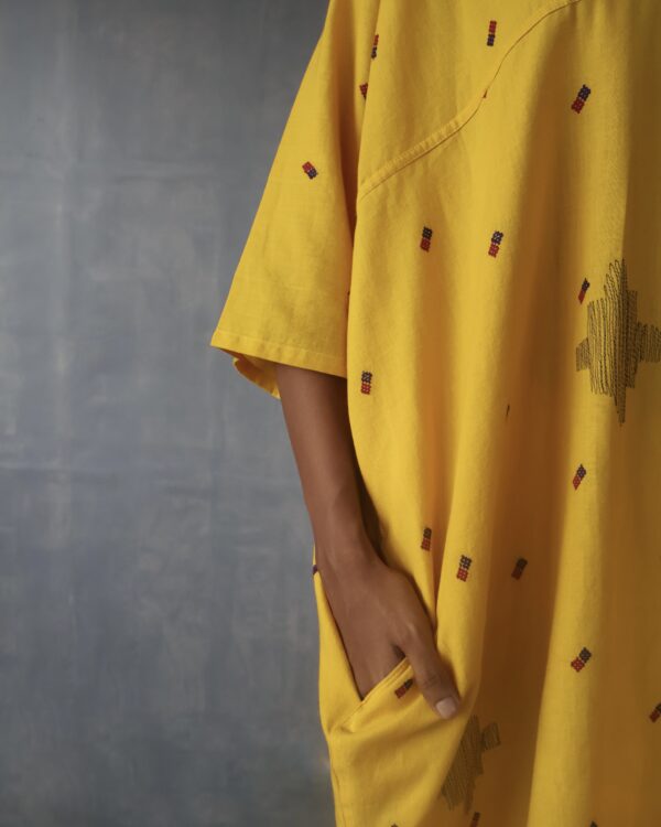 LEORA - Image 4
