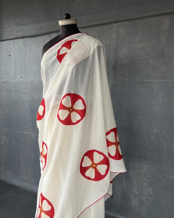 RED SOUTH - Image 3