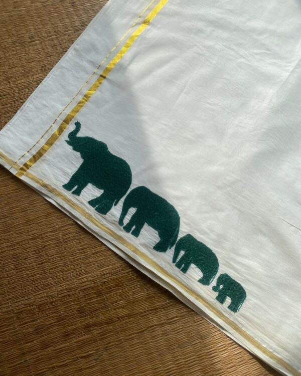 GAJAH