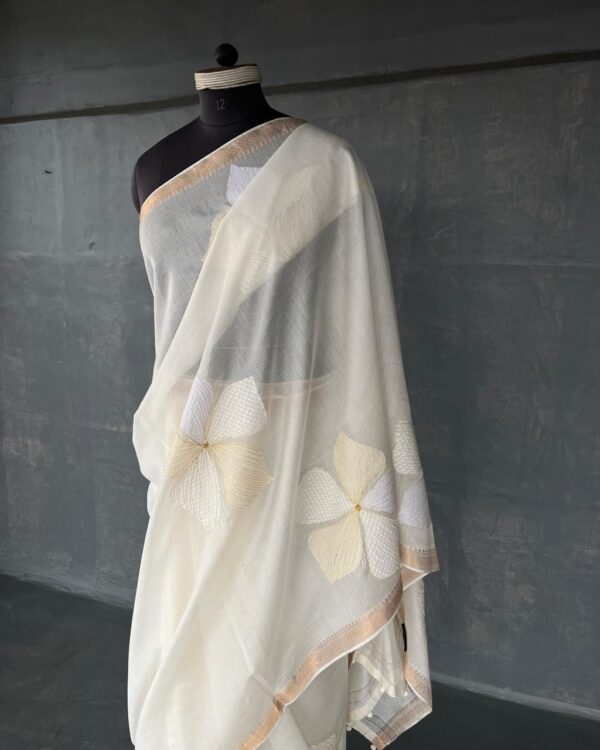 WILLOW - Image 4